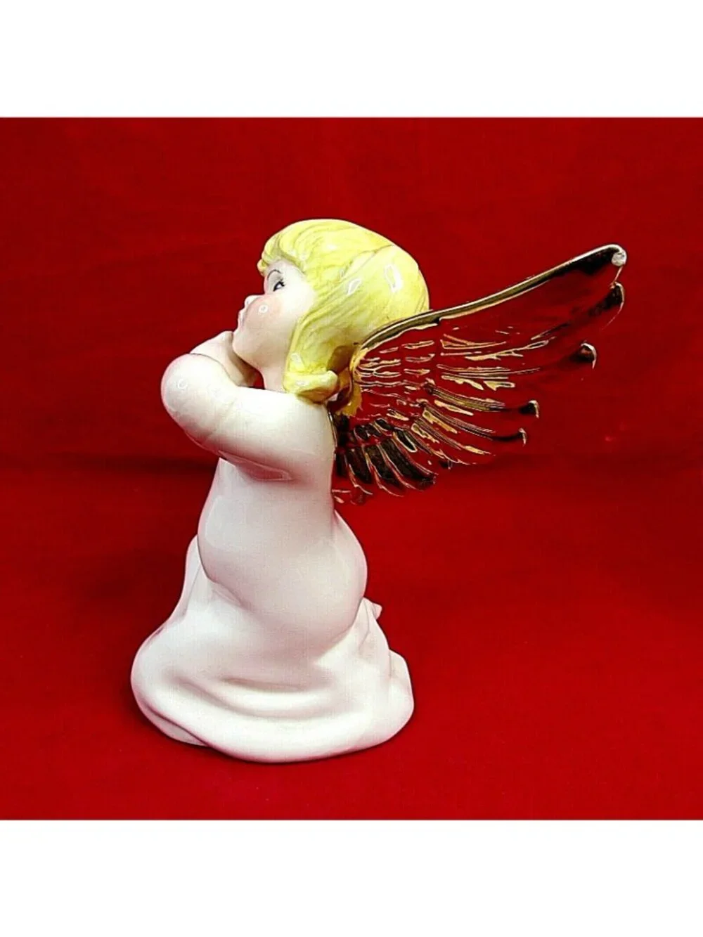 Atlantic Mold Praying Angel Figurine 1982 Gold Wings Hand Painted 8 Inches Tall